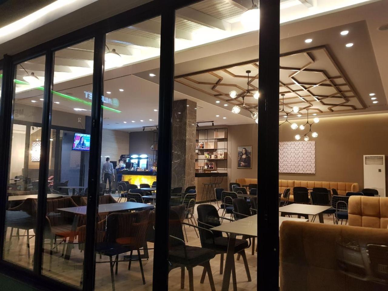Hotel Kresko Lushnjë 외부 사진
