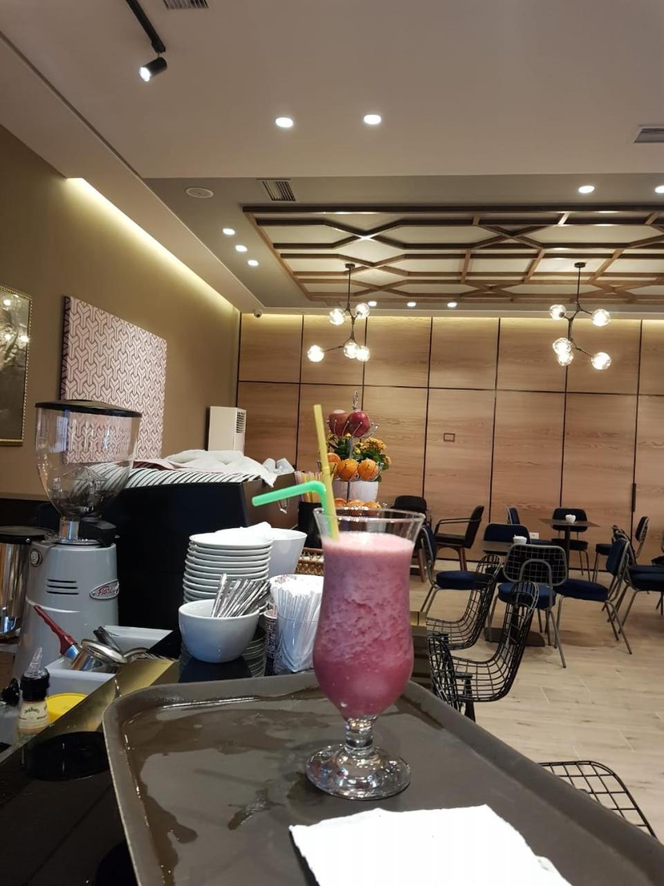 Hotel Kresko Lushnjë 외부 사진