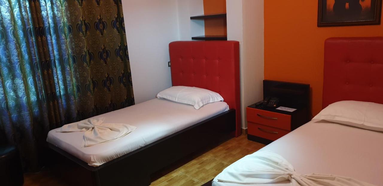 Hotel Kresko Lushnjë 외부 사진