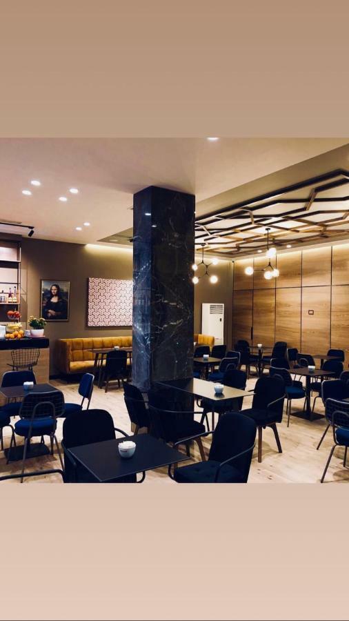 Hotel Kresko Lushnjë 외부 사진
